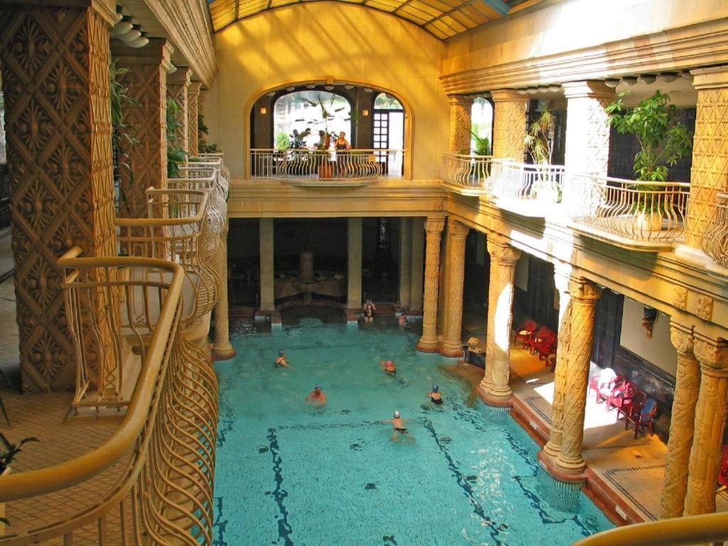 Budapest Central Andrassy Apartment Kültér fotó